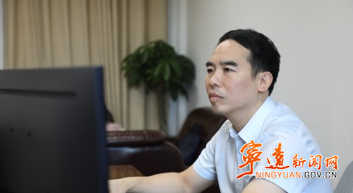 【政协委员风采】蔡建林:立足金融主业履职担当 赋能县域高质量发展1_副本500.jpg 【政协委员风采】蔡建林:立足金融主业履职担当 赋能县域高质量发展1_副本500.jpg
