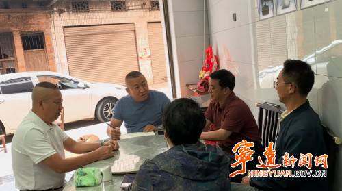 【政协委员风采】陈水平：返乡兴实业 实干助振兴2_副本500.jpg