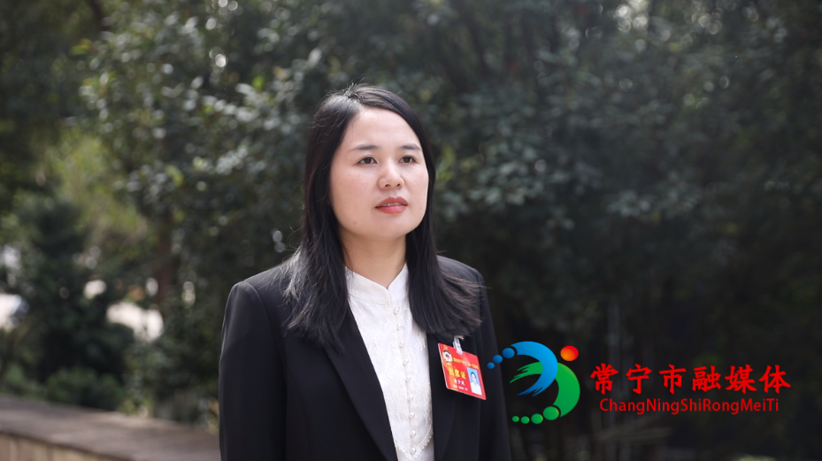黄少凤.png 黄少凤.png