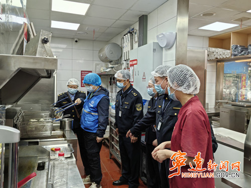 宁远县市监局:开展网络餐饮食品安全专项整治_副本500.jpg 宁远县市监局:开展网络餐饮食品安全专项整治_副本500.jpg